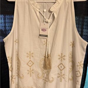 Mud Pie White and Gold Embroidered Blouse